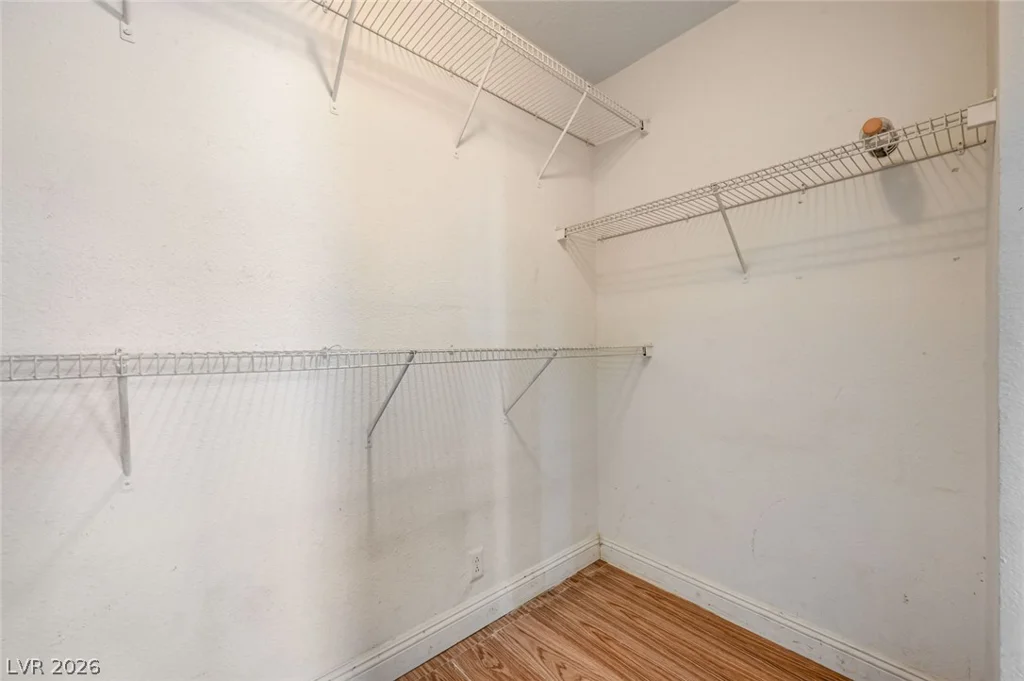 3933 Manford, Las Vegas, NV 89104