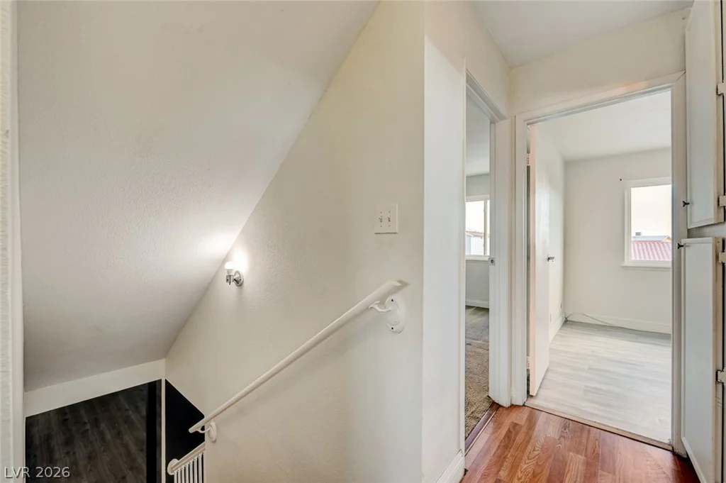 3933 Manford, Las Vegas, NV 89104