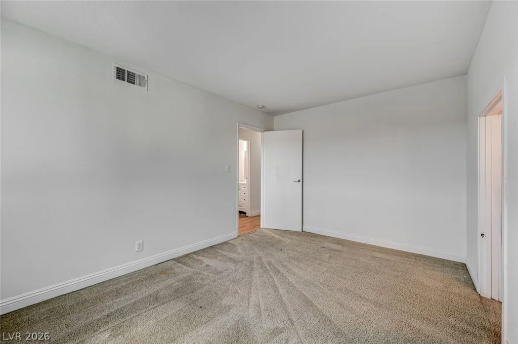 3933 Manford, Las Vegas, NV 89104