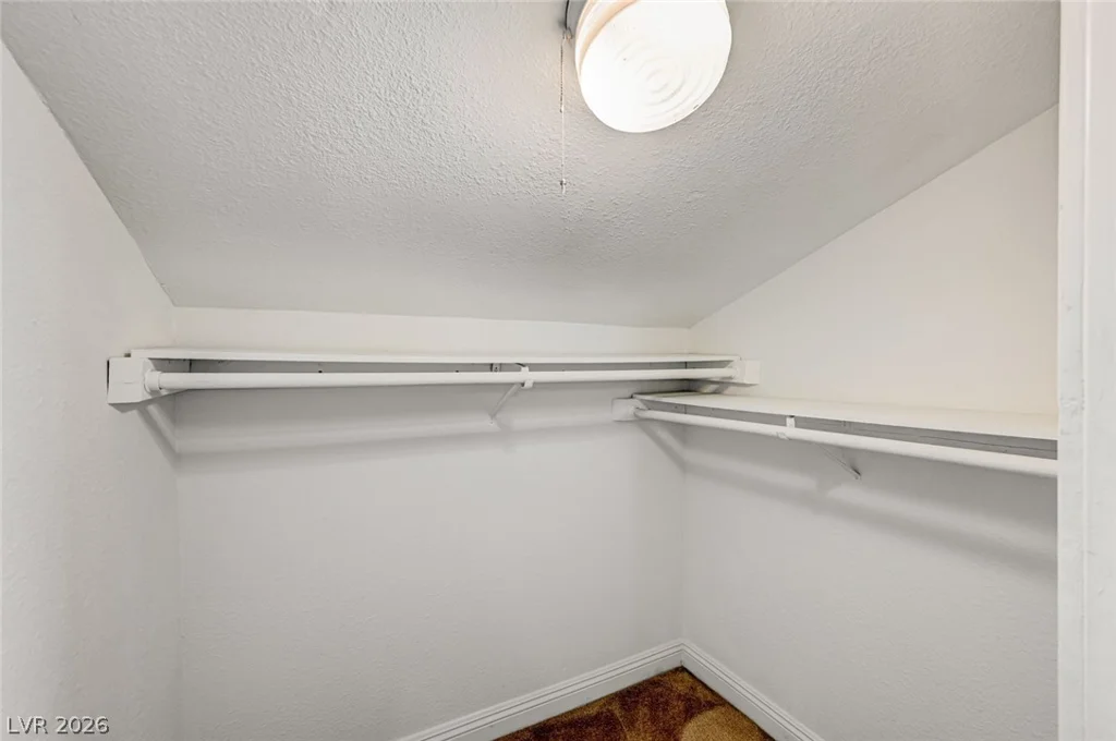 3933 Manford, Las Vegas, NV 89104