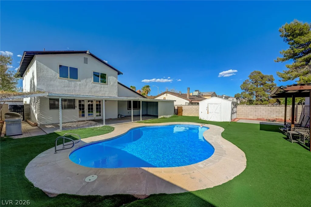3933 Manford, Las Vegas, NV 89104