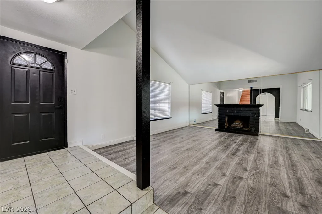 3933 Manford, Las Vegas, NV 89104