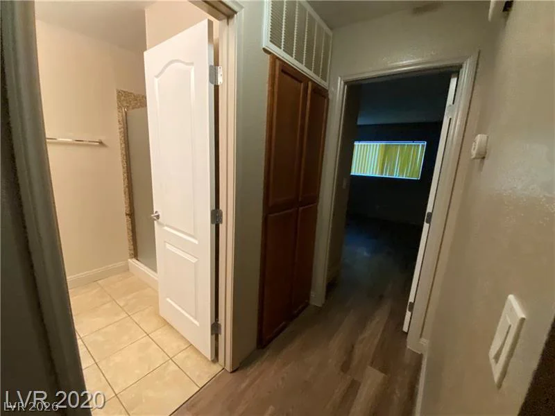1850 Decatur, Las Vegas, NV 89108