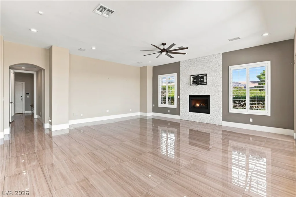 6940 Jensen, Las Vegas, NV 89149