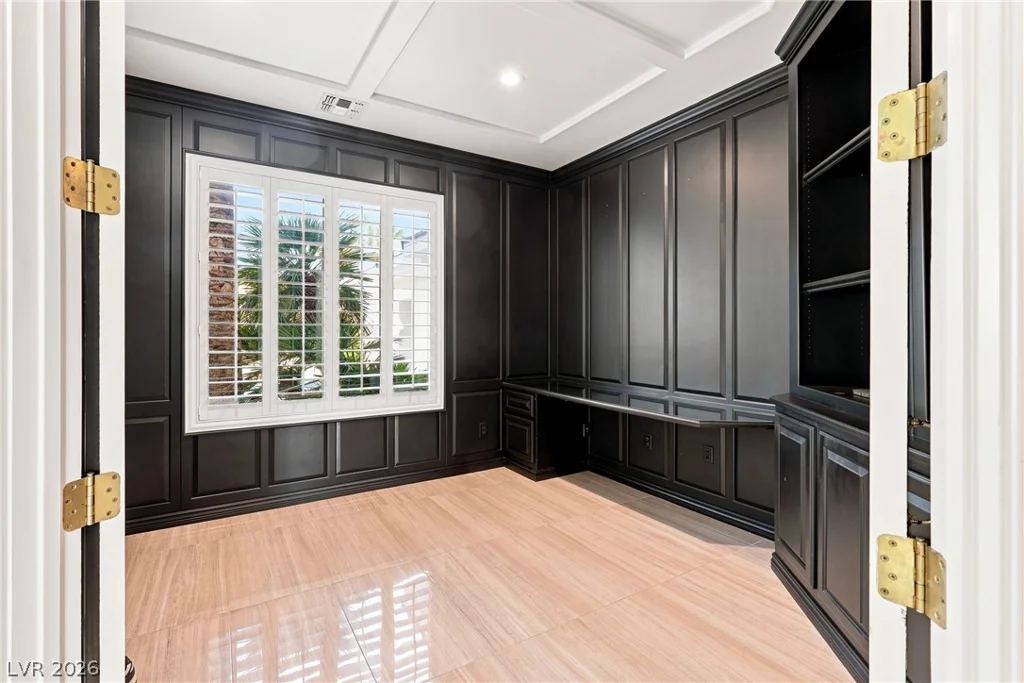6940 Jensen, Las Vegas, NV 89149