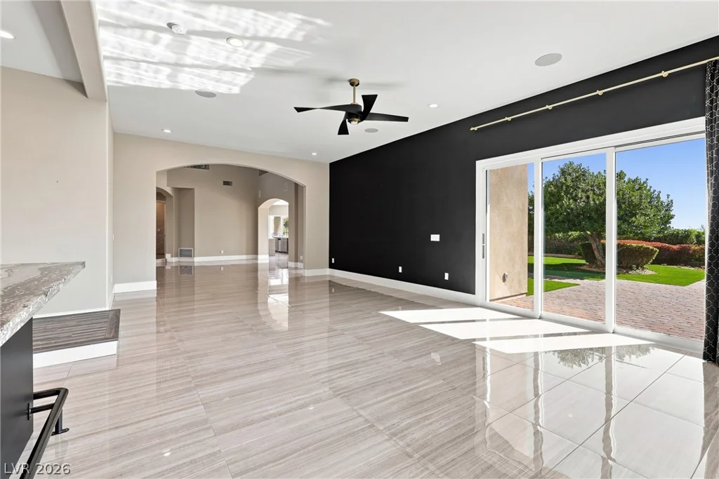 6940 Jensen, Las Vegas, NV 89149