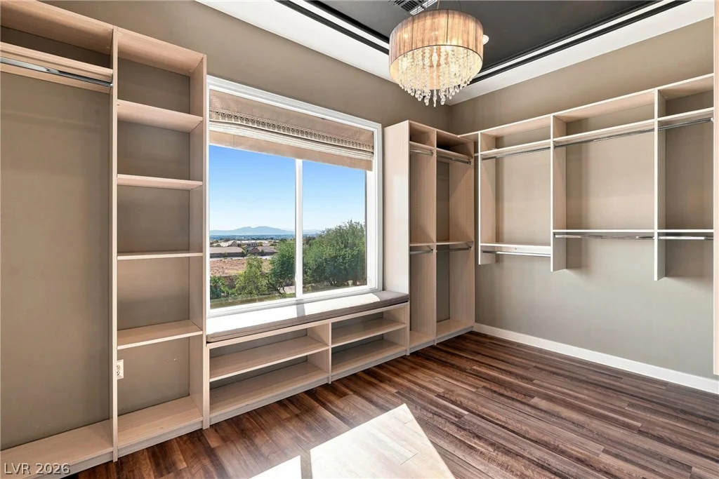 6940 Jensen, Las Vegas, NV 89149