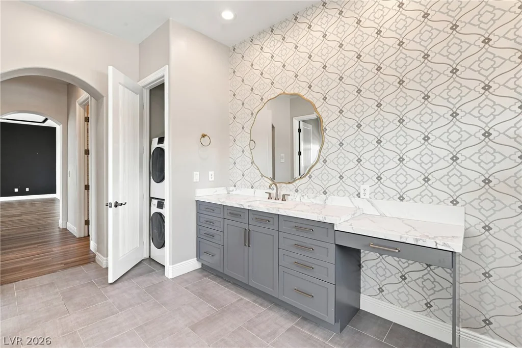 6940 Jensen, Las Vegas, NV 89149