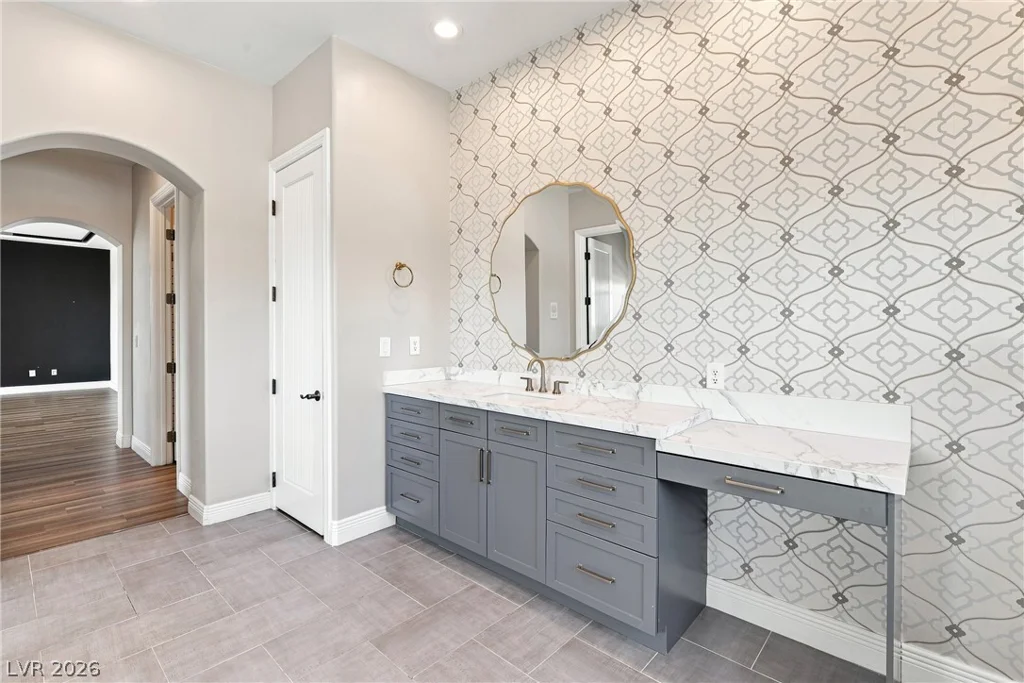 6940 Jensen, Las Vegas, NV 89149