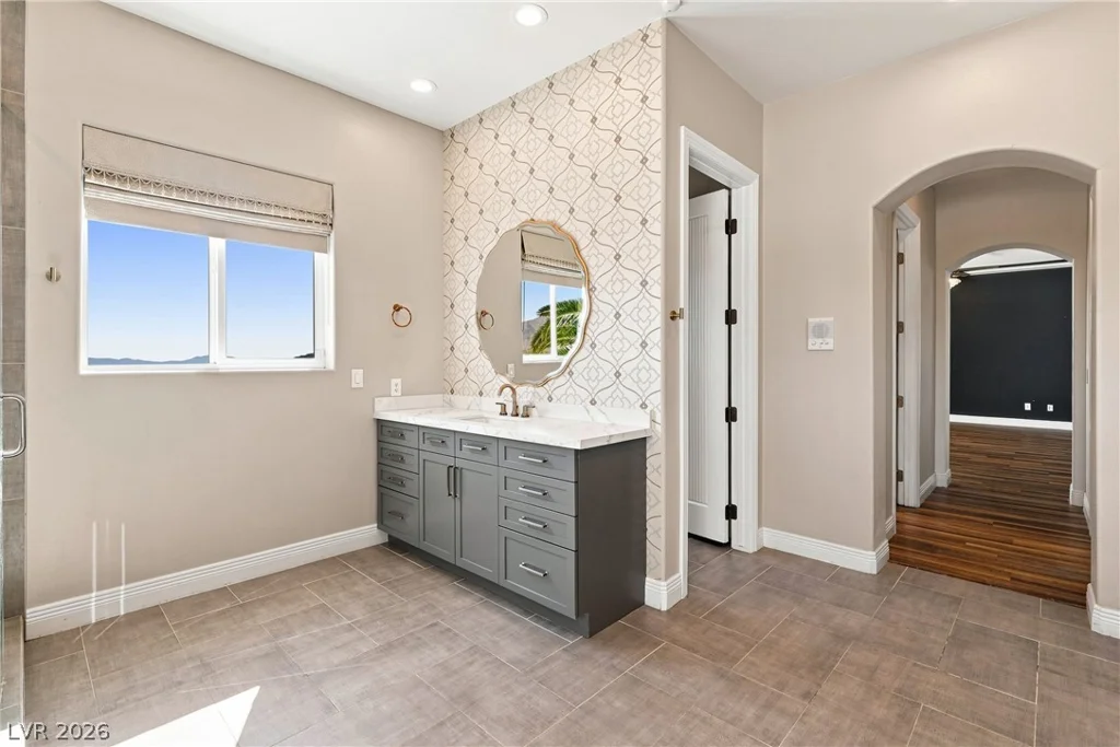 6940 Jensen, Las Vegas, NV 89149