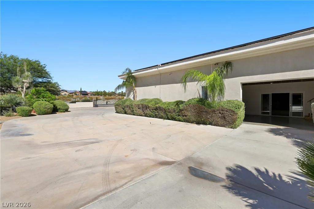 6940 Jensen, Las Vegas, NV 89149