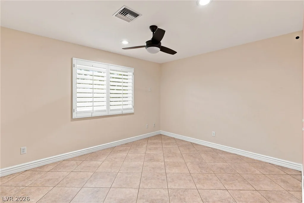 6940 Jensen, Las Vegas, NV 89149