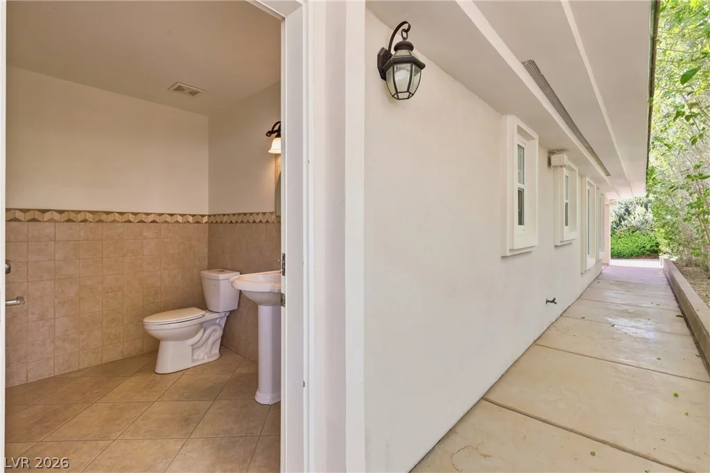 6940 Jensen, Las Vegas, NV 89149