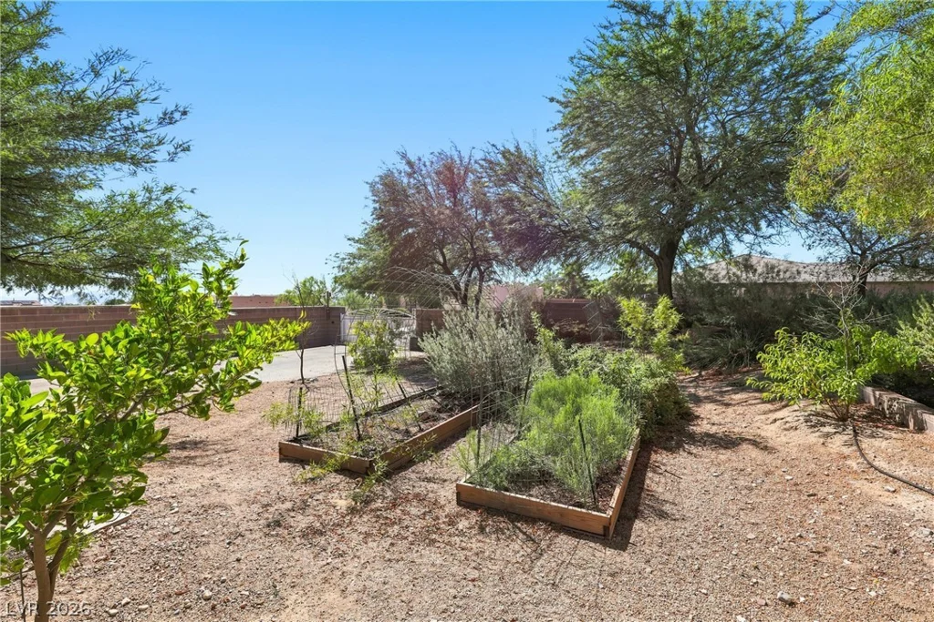 6940 Jensen, Las Vegas, NV 89149