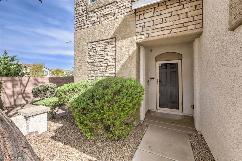 824 Plockton, Las Vegas, NV 89012