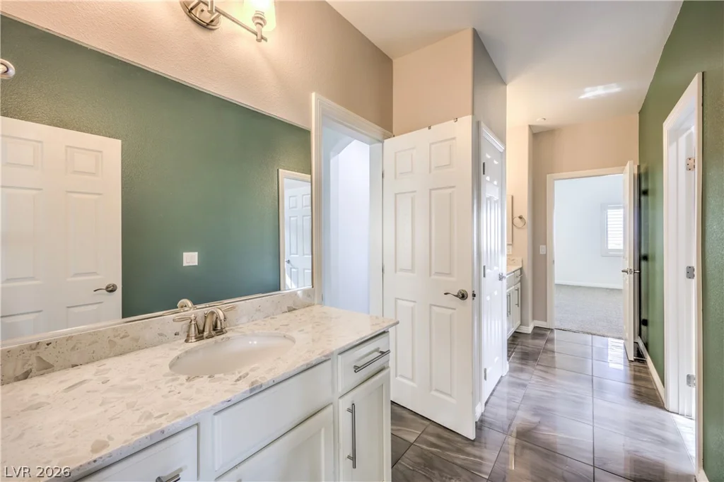 824 Plockton, Las Vegas, NV 89012