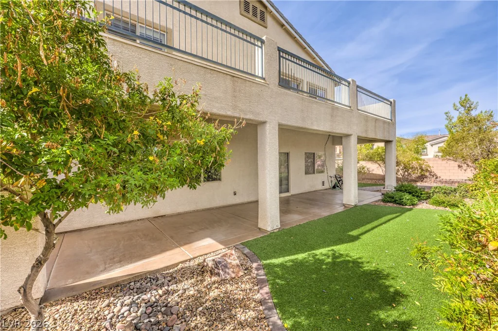 824 Plockton, Las Vegas, NV 89012