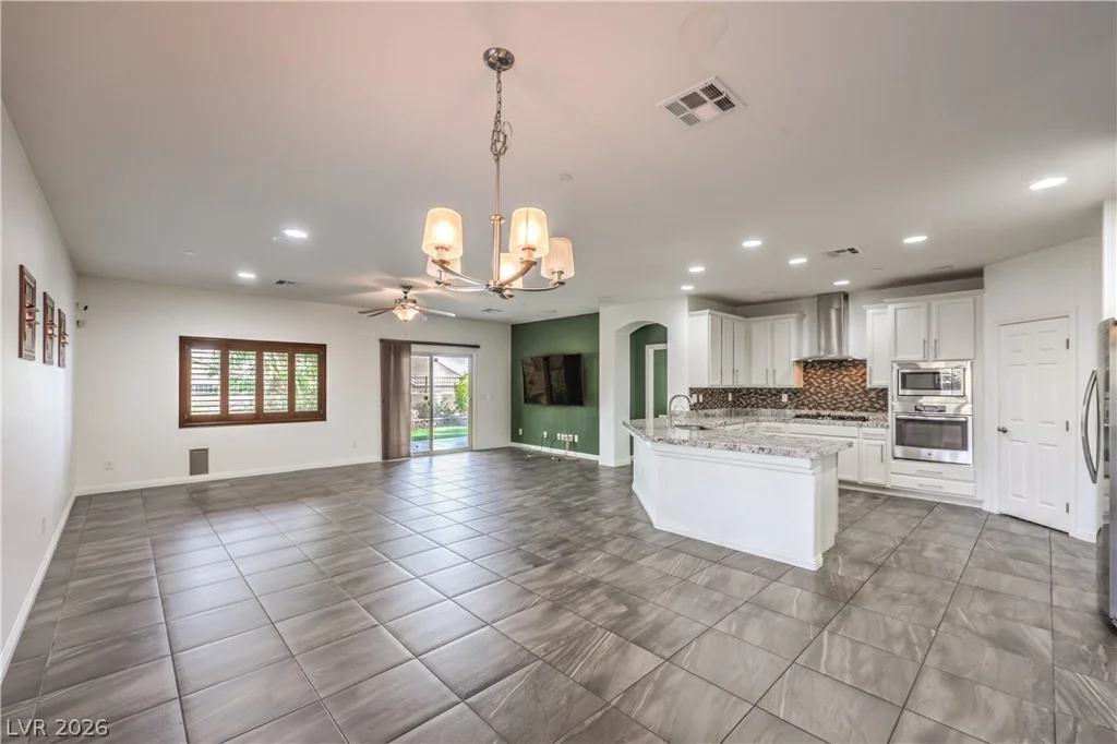 824 Plockton, Las Vegas, NV 89012