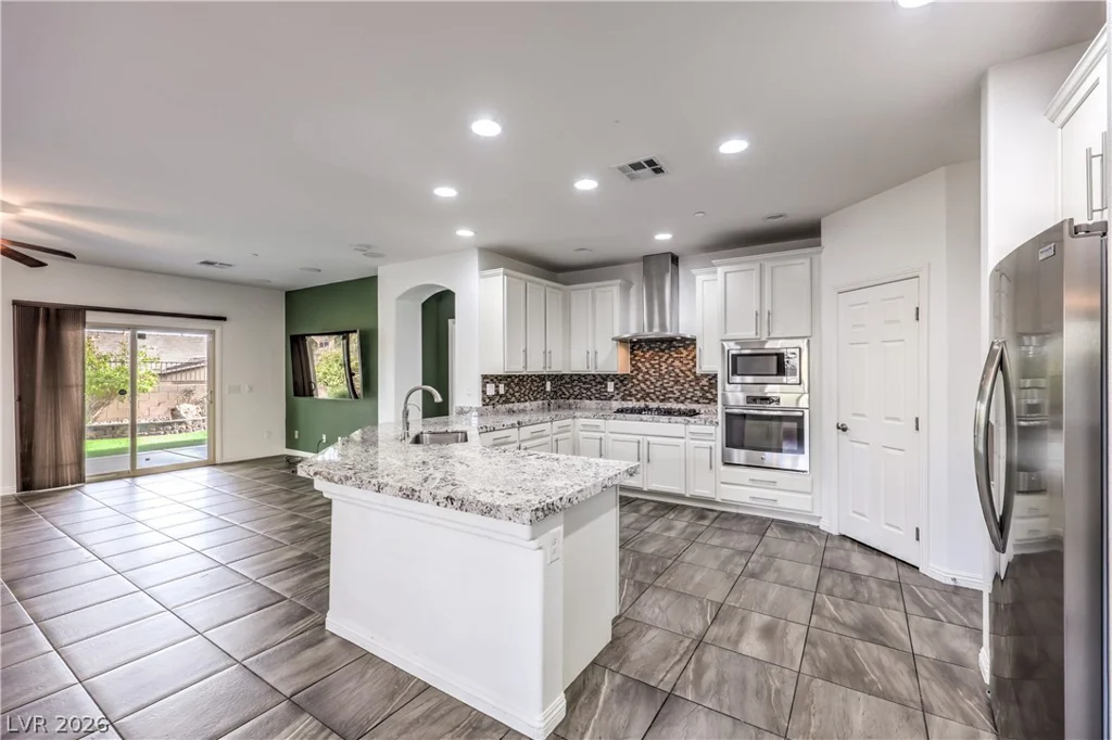 824 Plockton, Las Vegas, NV 89012