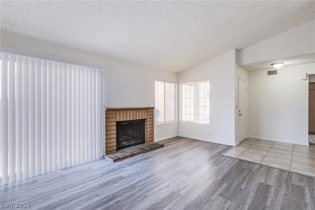 3821 Summer Breeze, Las Vegas, NV 89108