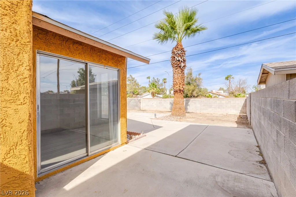 3821 Summer Breeze, Las Vegas, NV 89108