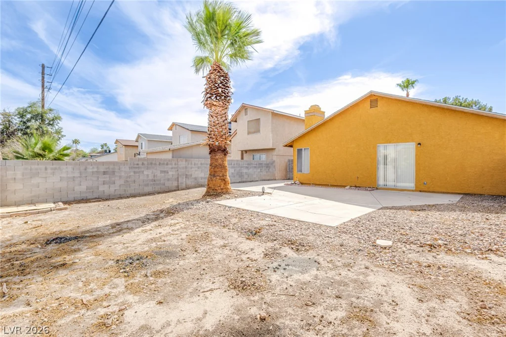 3821 Summer Breeze, Las Vegas, NV 89108