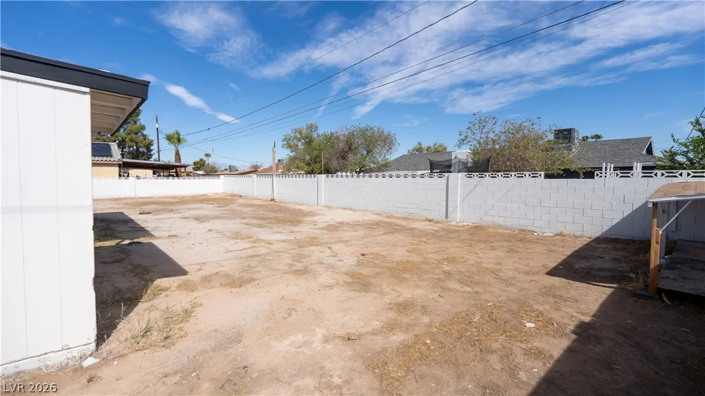 4540 Philadelphia, Las Vegas, NV 89104