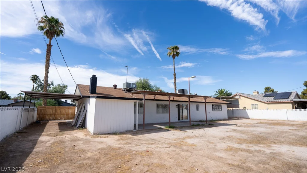4540 Philadelphia, Las Vegas, NV 89104