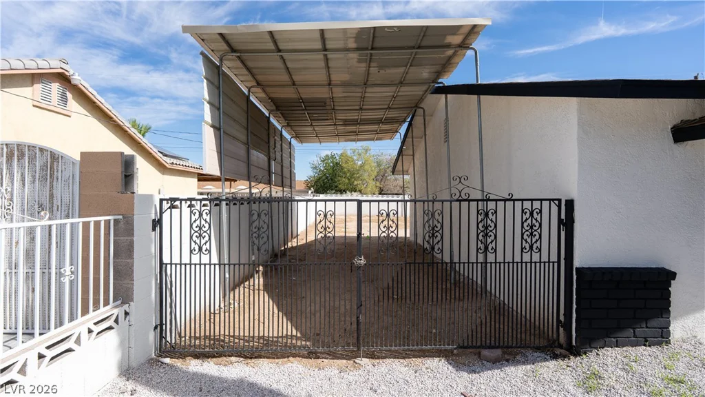 4540 Philadelphia, Las Vegas, NV 89104