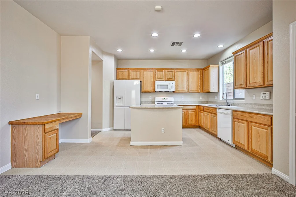 8022 Diamond Gorge, Las Vegas, NV 89178