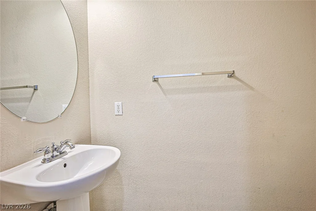 8022 Diamond Gorge, Las Vegas, NV 89178