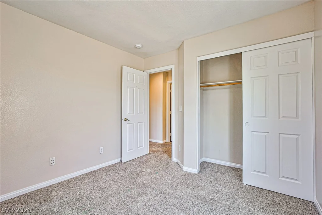 8022 Diamond Gorge, Las Vegas, NV 89178