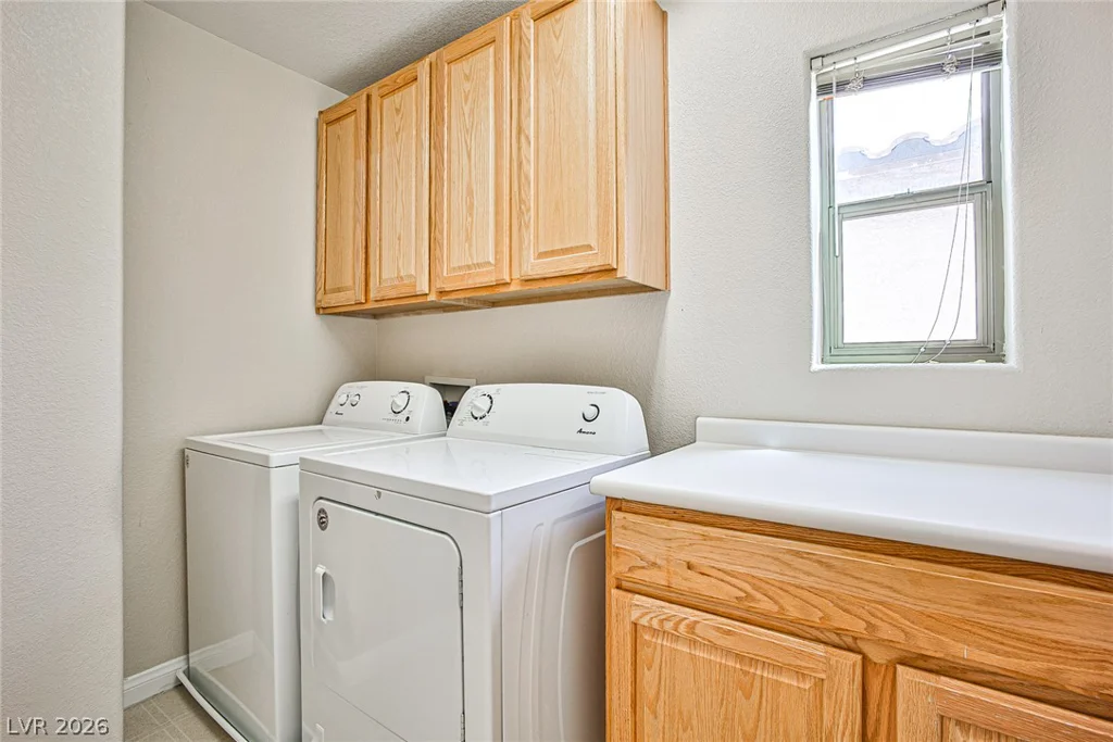 8022 Diamond Gorge, Las Vegas, NV 89178
