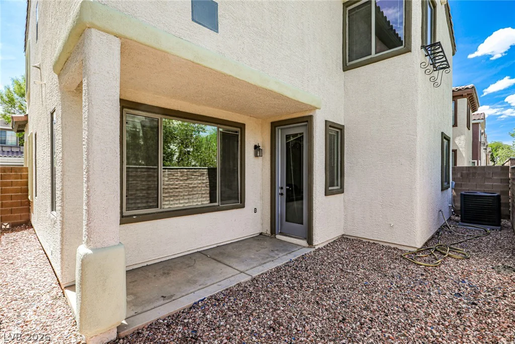 8022 Diamond Gorge, Las Vegas, NV 89178