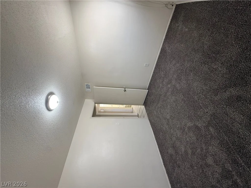1925 Walker, Las Vegas, NV 89106