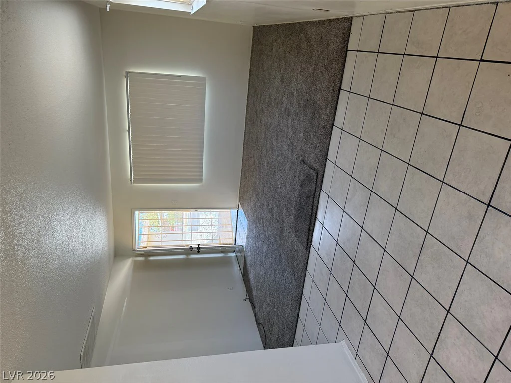 1925 Walker, Las Vegas, NV 89106
