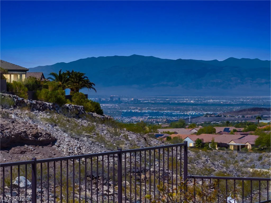 2247 Shadow Canyon, Henderson, NV 89044