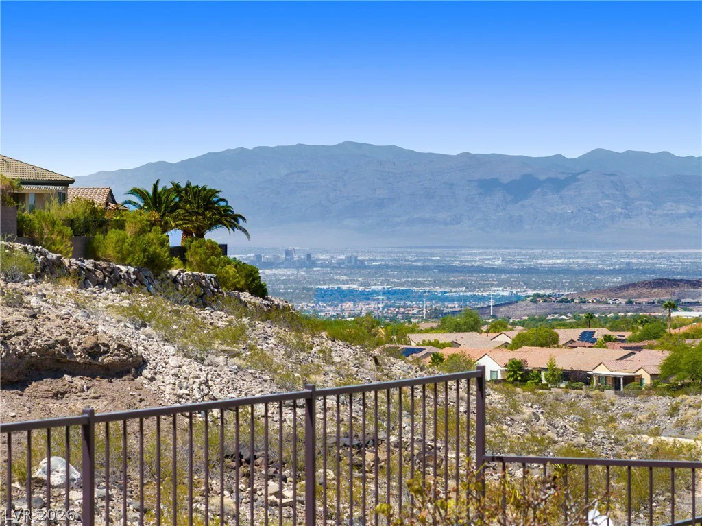 2247 Shadow Canyon, Henderson, NV 89044