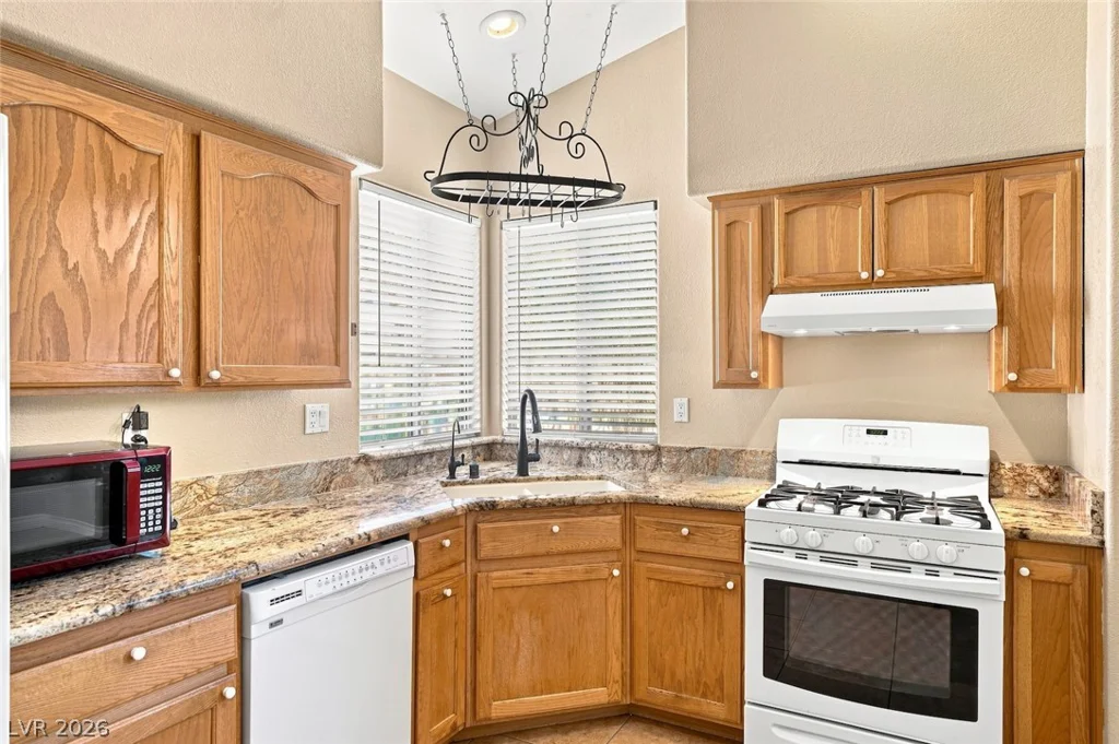 3837 Pipeline, North Las Vegas, NV 89032