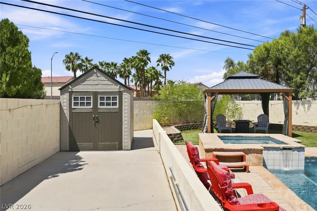 3837 Pipeline, North Las Vegas, NV 89032