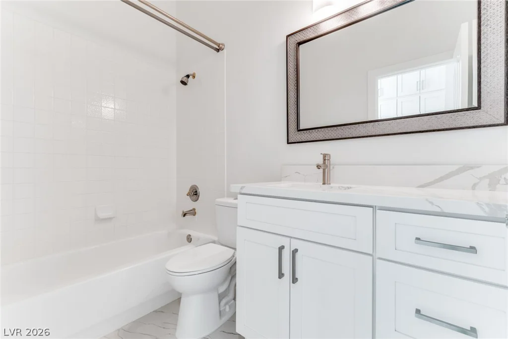 8702 Country Ridge, Las Vegas, NV 89123