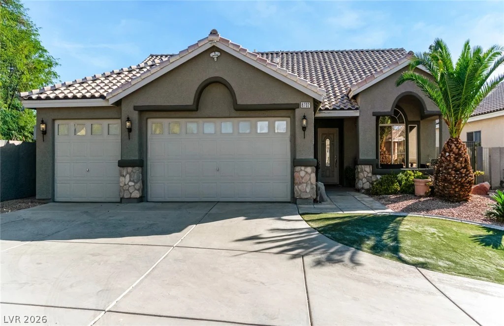 8702 Country Ridge, Las Vegas, NV 89123