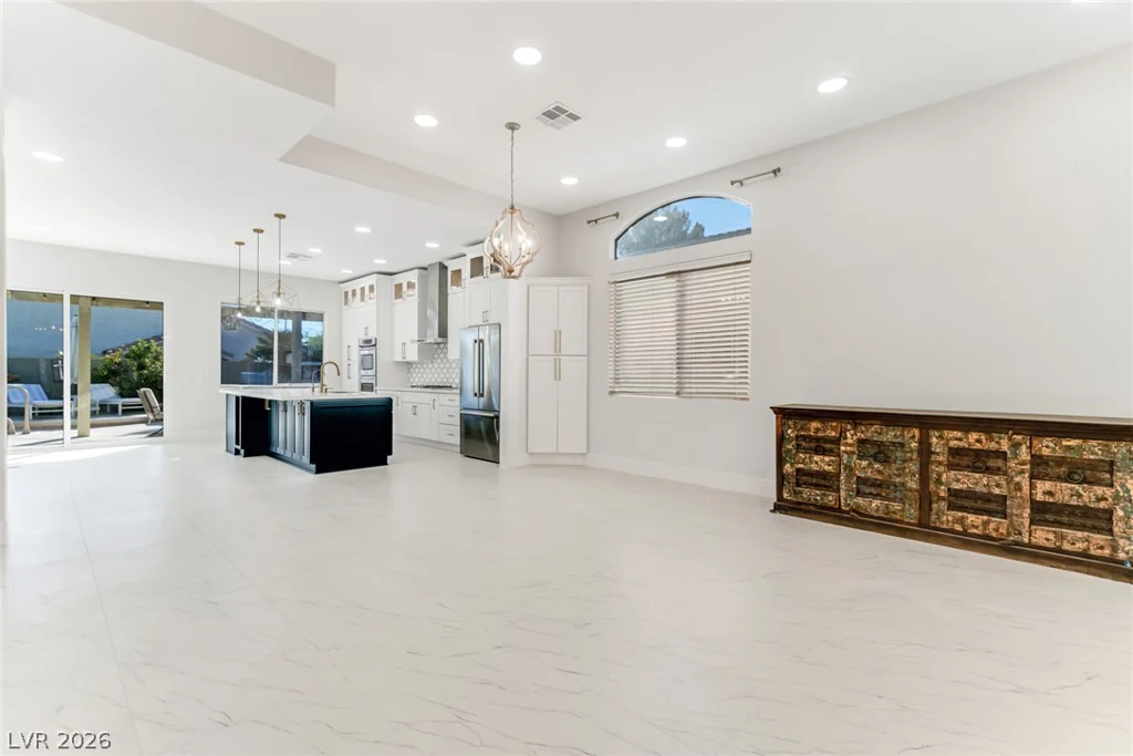 8702 Country Ridge, Las Vegas, NV 89123
