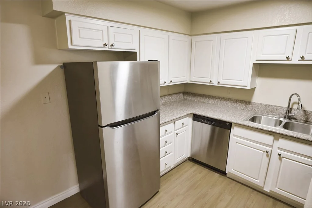 3151 Soaring Gulls, Las Vegas, NV 89128