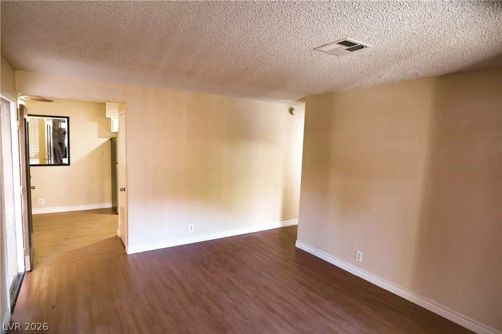 3151 Soaring Gulls, Las Vegas, NV 89128