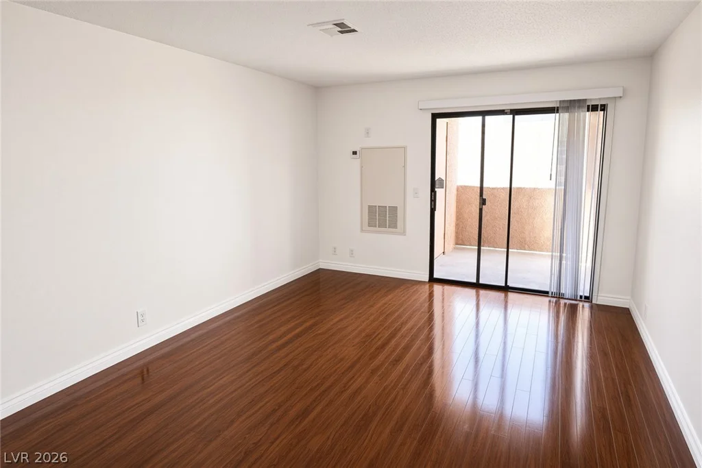 3151 Soaring Gulls, Las Vegas, NV 89128