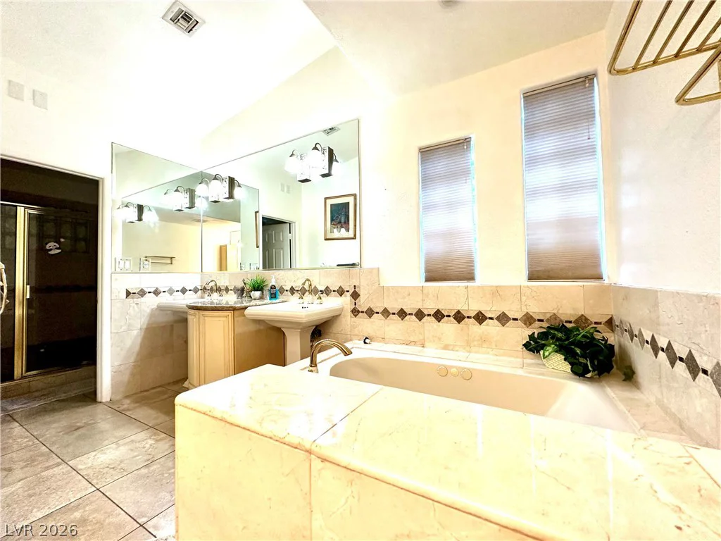 3811 Leisure, Las Vegas, NV 89103