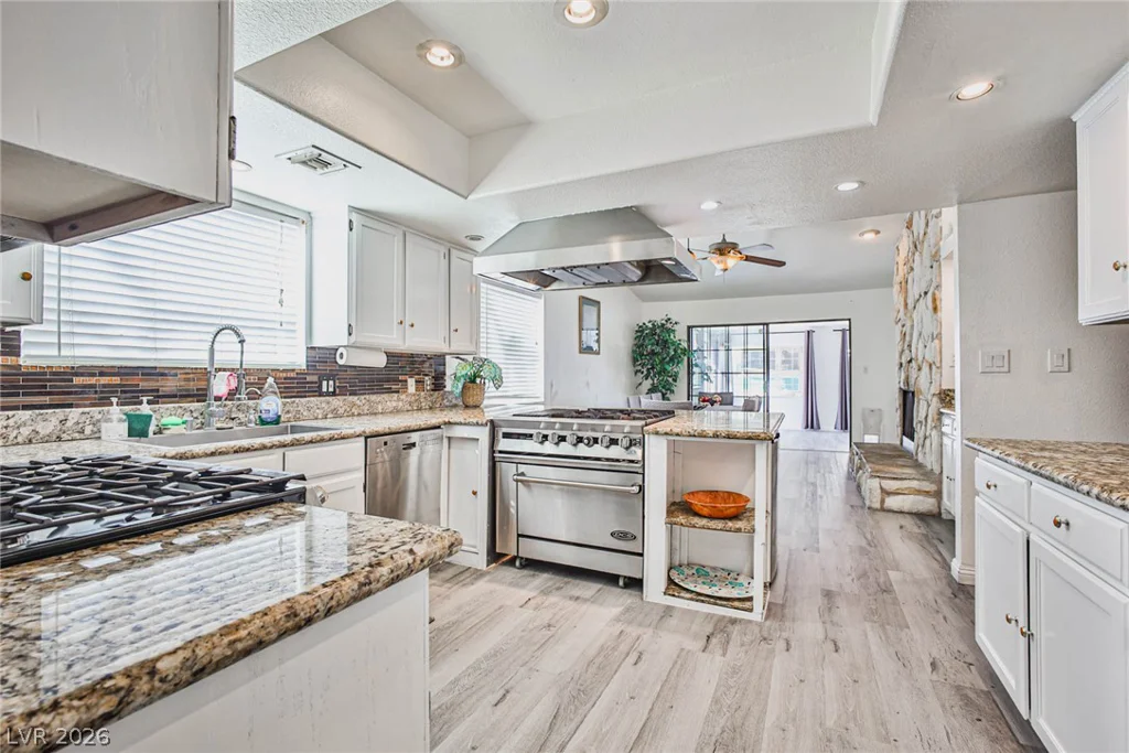 3811 Leisure, Las Vegas, NV 89103