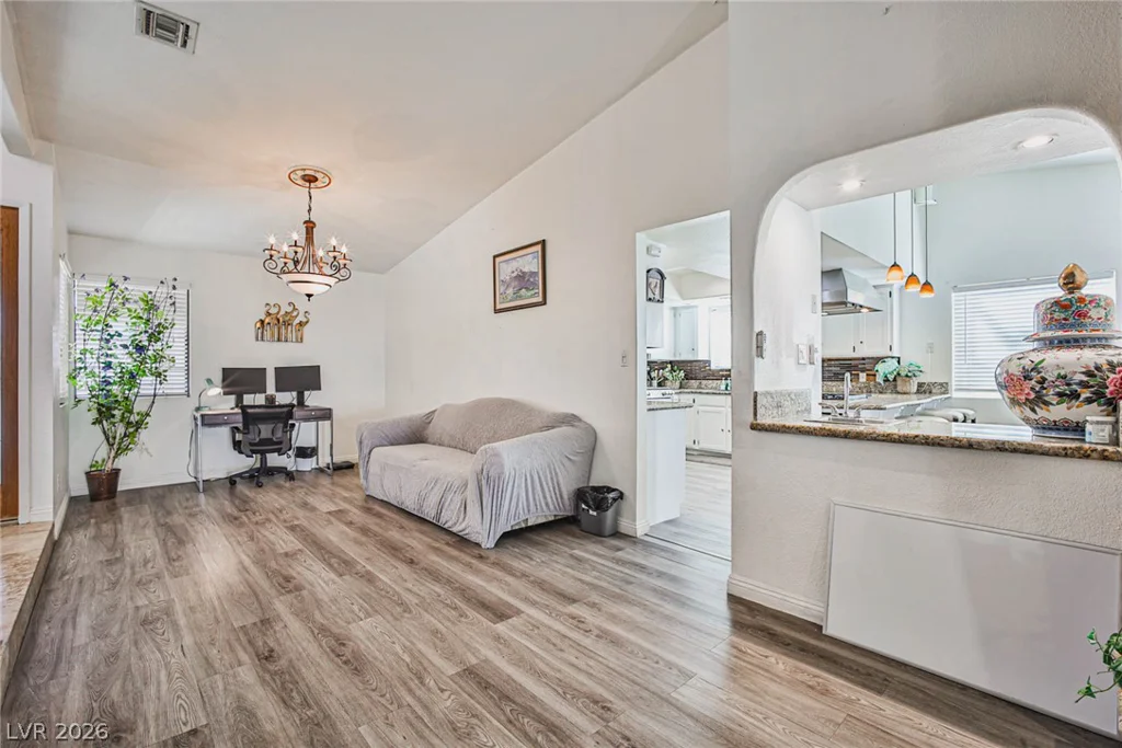3811 Leisure, Las Vegas, NV 89103
