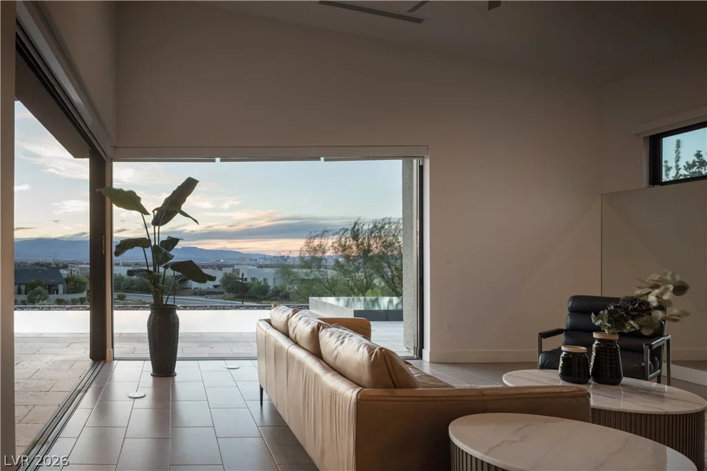 2192 Overlook Canyon, Henderson, NV 89052